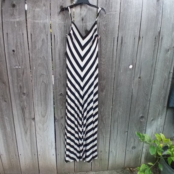MATTY M DRESS WOMENS SZ S STRIPED WHITE/ GRAY MAXI STRETCH SLEEVELESS PULLOVER - Picture 2 of 7